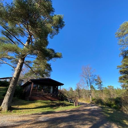 Great Glen Holidays - Chalets Fort William Exterior photo