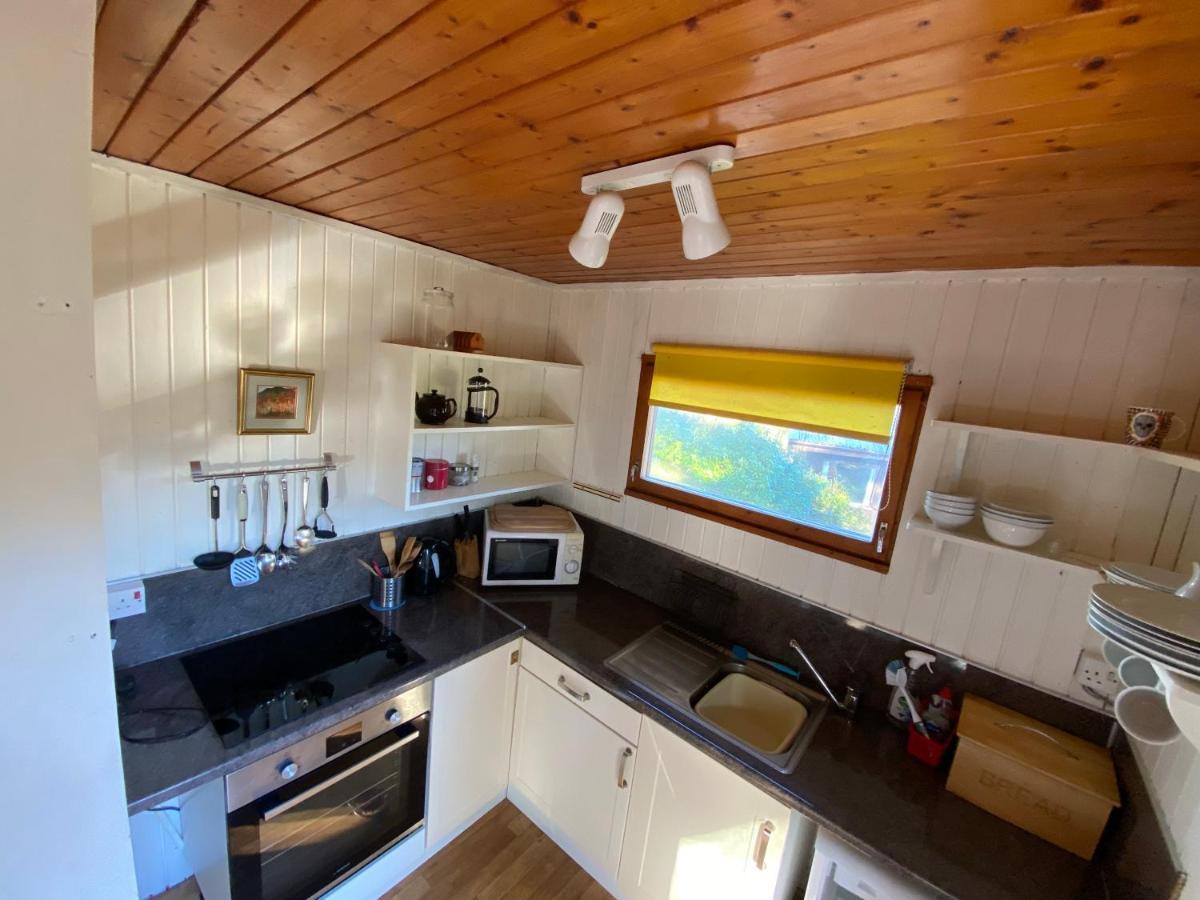 Great Glen Holidays - Chalets Fort William Exterior photo