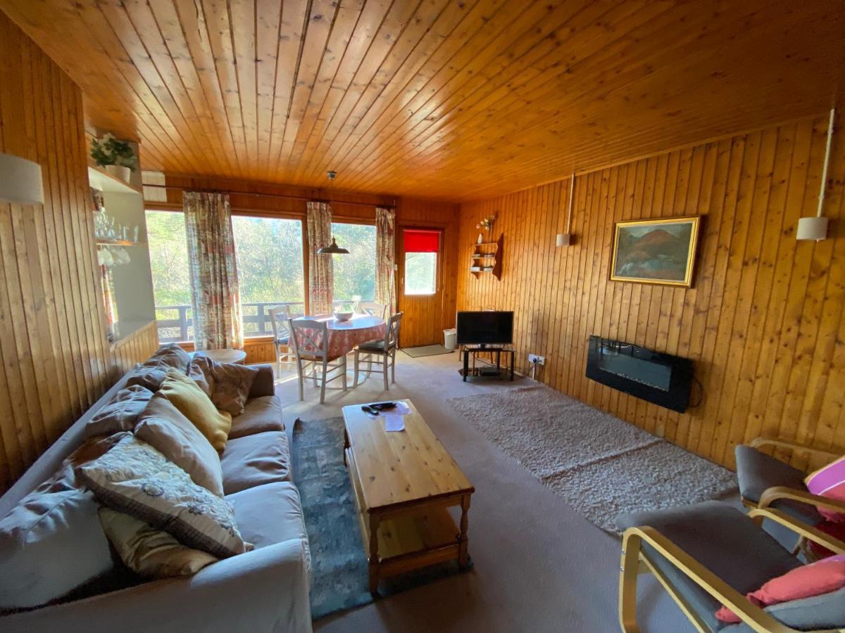Great Glen Holidays - Chalets Fort William Exterior photo
